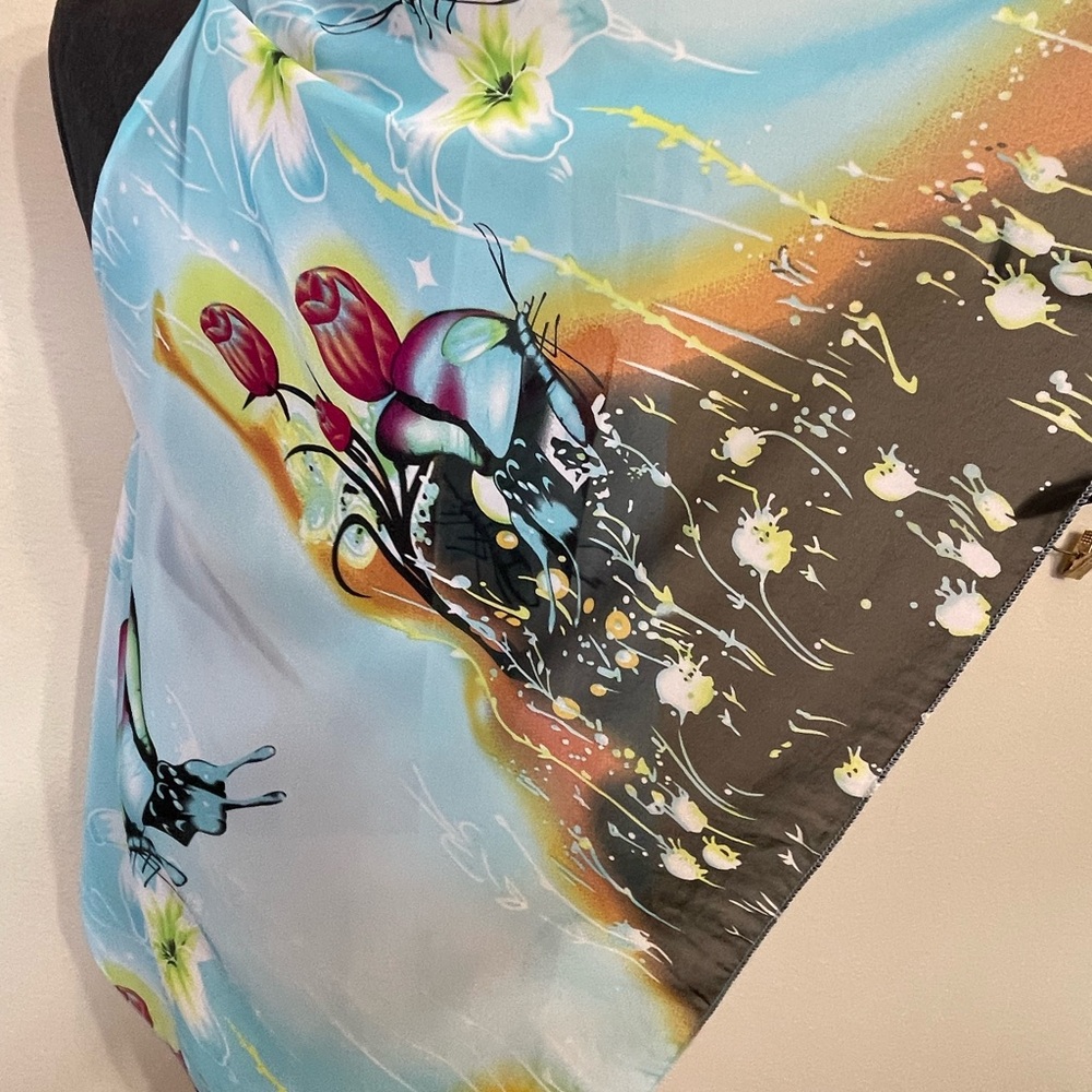 Colorful Butterfly Print beach coverup one size - Picture 2 of 5